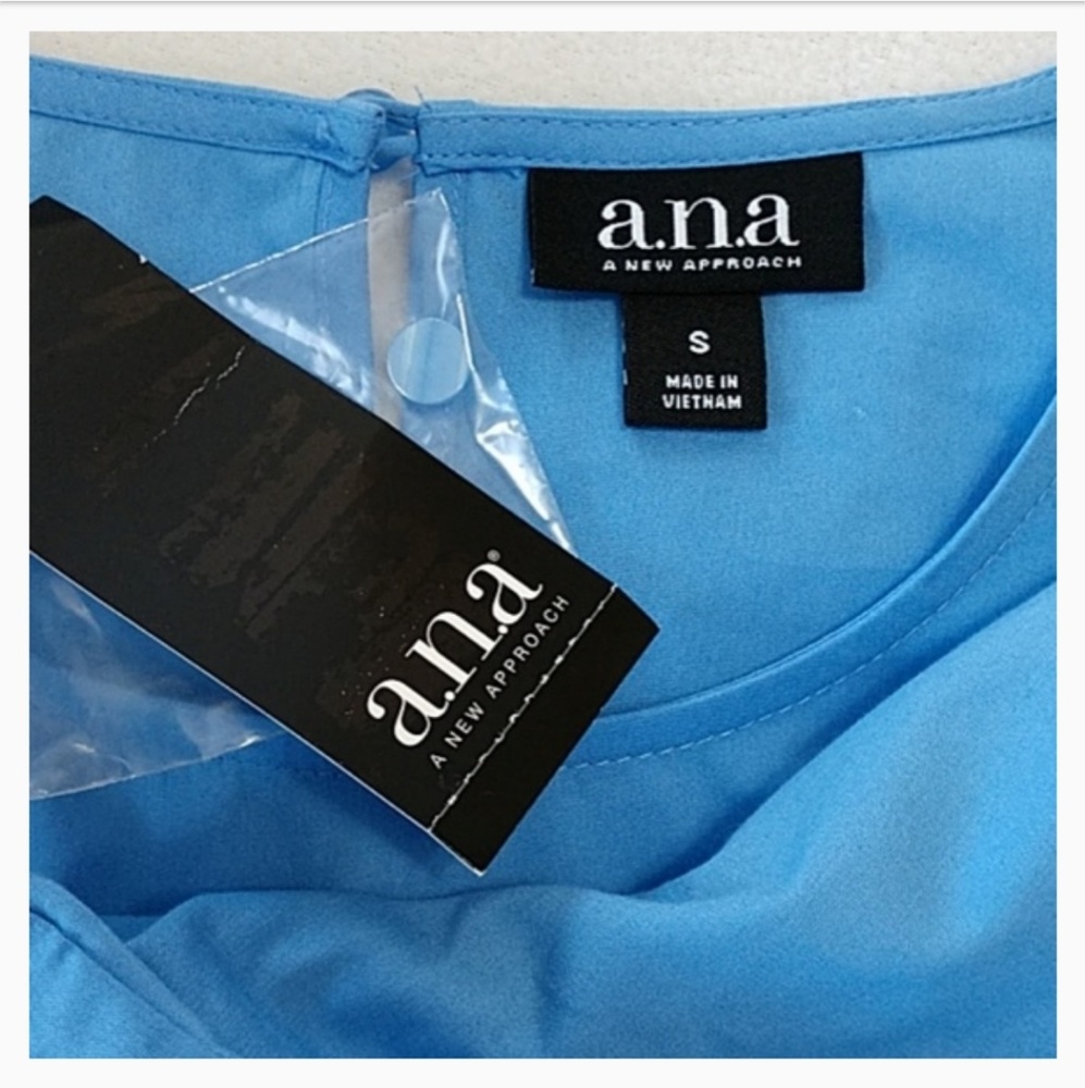 NEW a.n.a Blouse Faux Pearls Pullover Top Stretch Bell 3/4 Slve Cotton Blend Sm - Picture 8 of 14